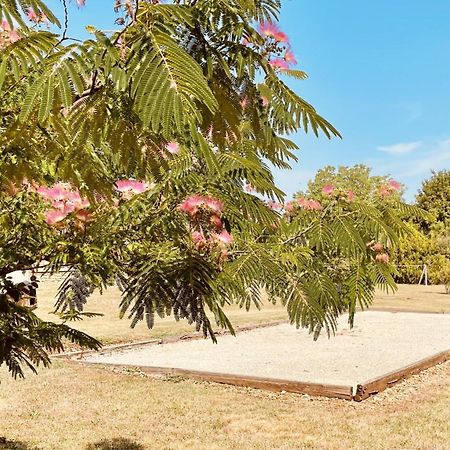 Le Domaine De Camberoux Gite Bressac Екстер'єр фото